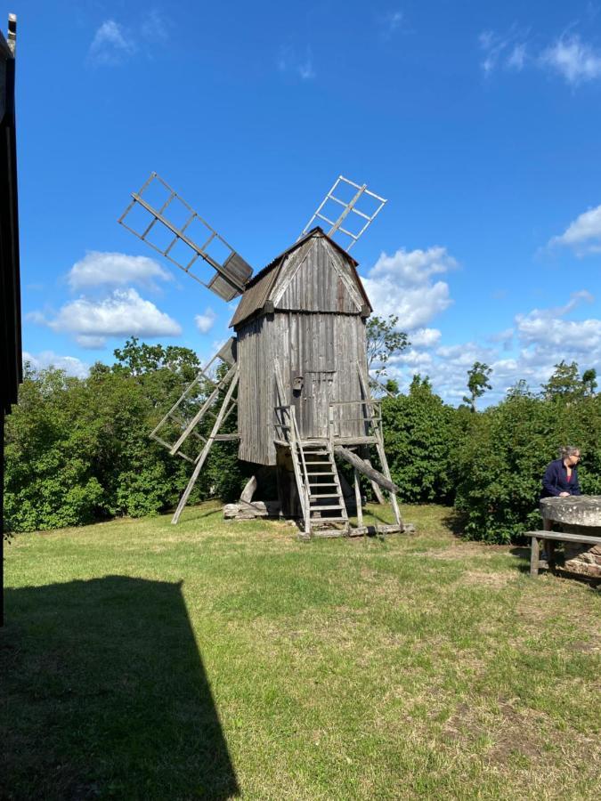 Idyliska Boende Mitt Pa Oeland Apartamento Färjestaden Exterior foto