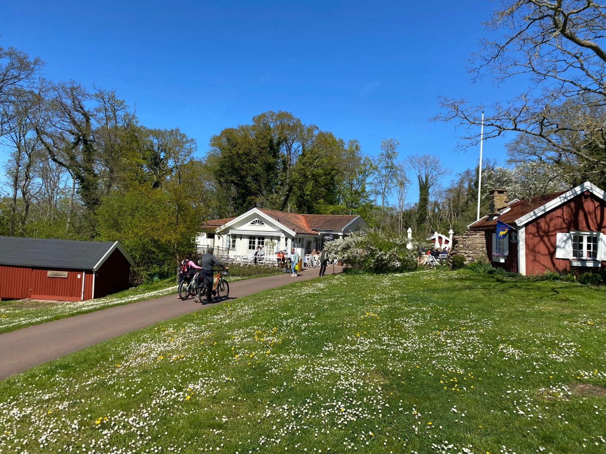 Idyliska Boende Mitt Pa Oeland Apartamento Färjestaden Exterior foto